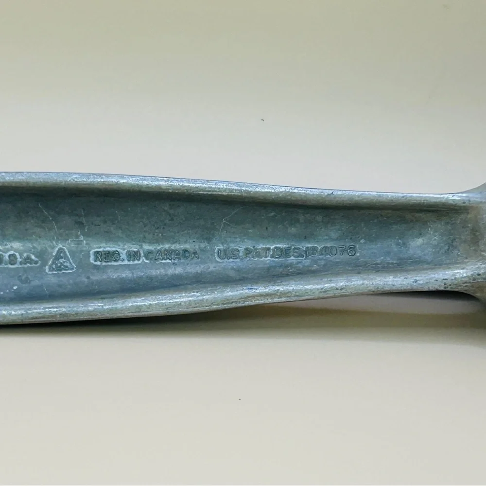 Old Roldip Ice Cream Scoop Silver Light Weight Maumee Ohio Metal Kitchen Tool